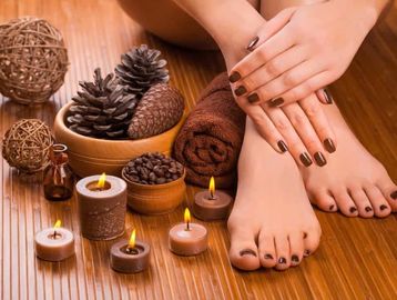 Pedicure & Manicure Services In Thane.