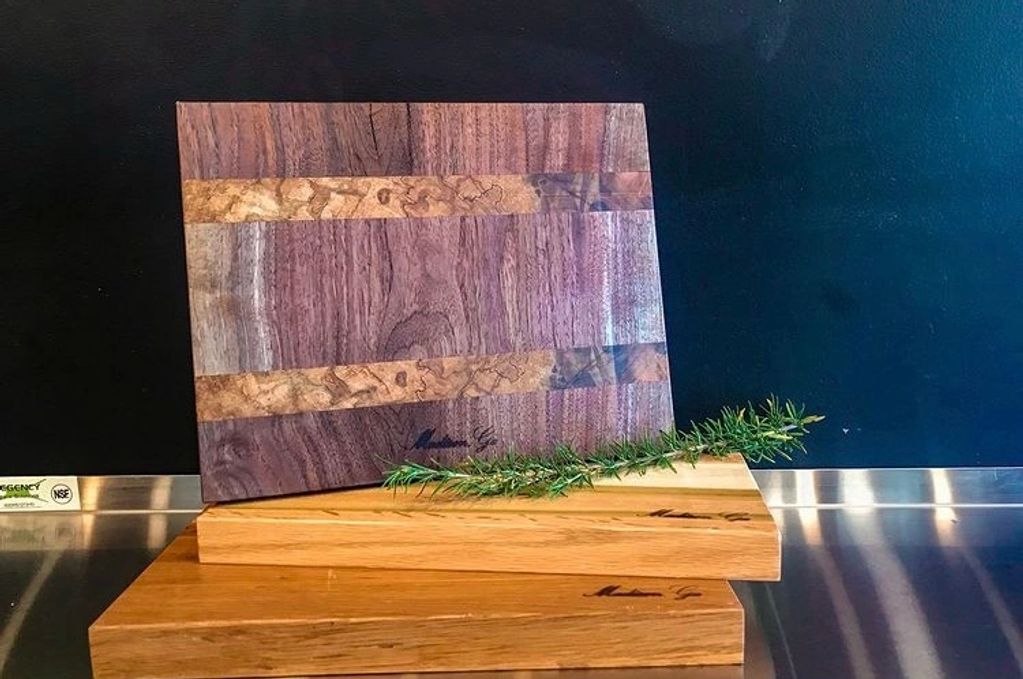 Madison Large Cutting Board