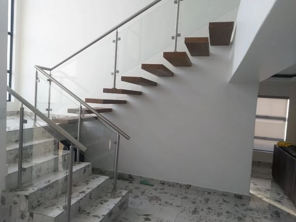 staircase balustrades