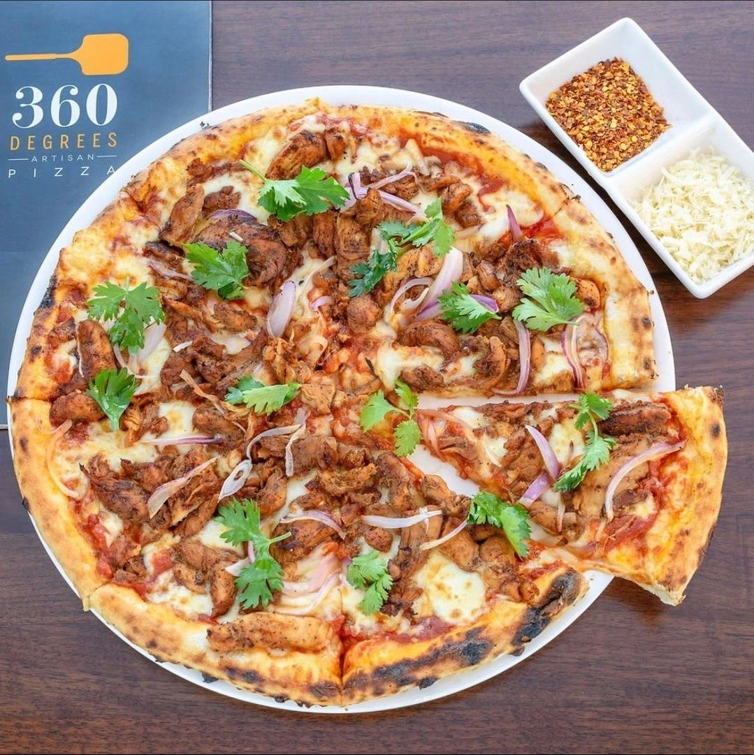 360 Degrees Pizza