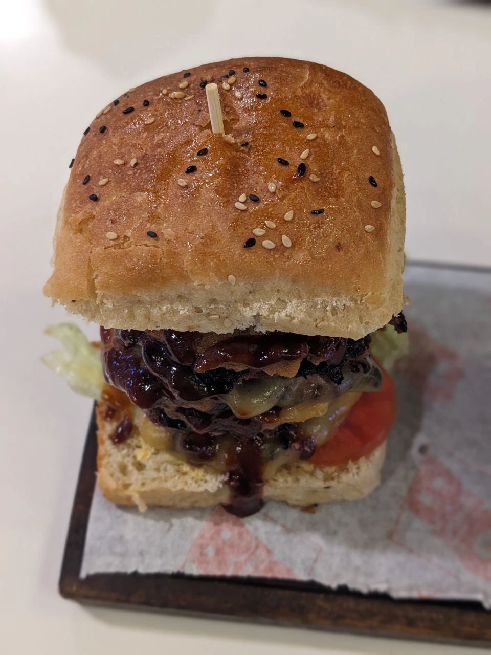 Biggie Burger | Big Square