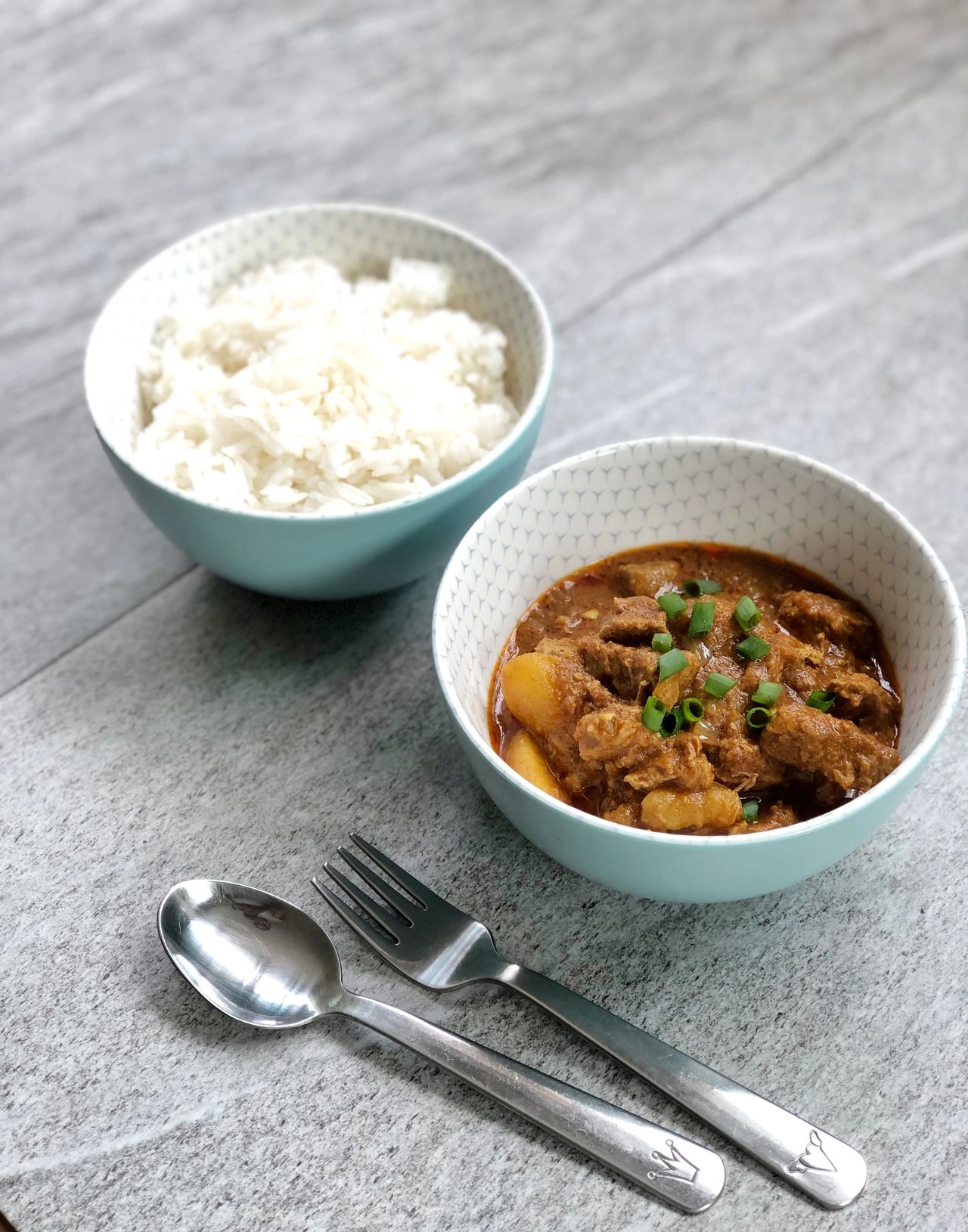 Beef stew served with white rice