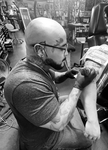 Tattooing realism