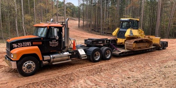 A&T Towing and Service Center