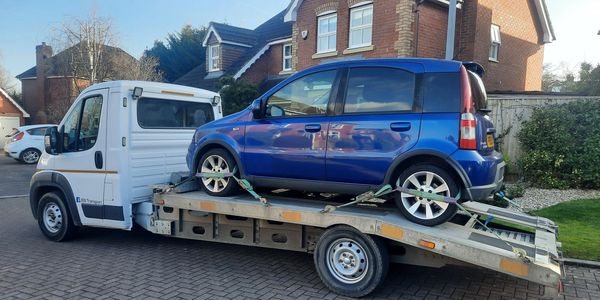 car transport car recovery nuneaton coventry atherstone hinckley bedworth tamworth rugby leicester