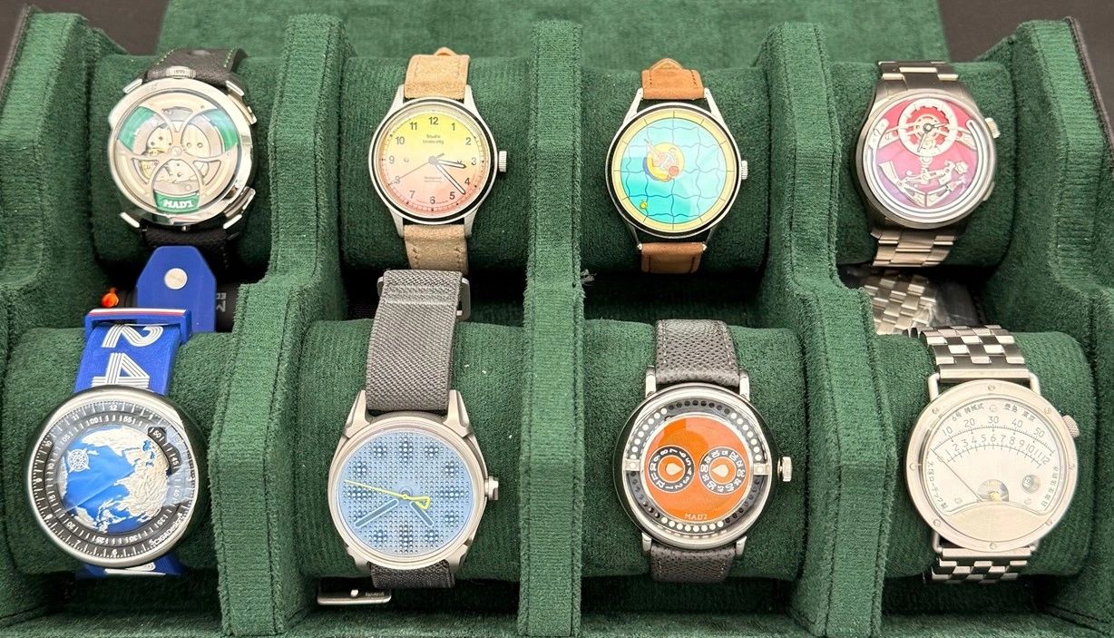 SG's Microbrand watch case SG's Microbrand watch case