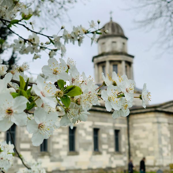 The Retford Mausoleum exterior view.
