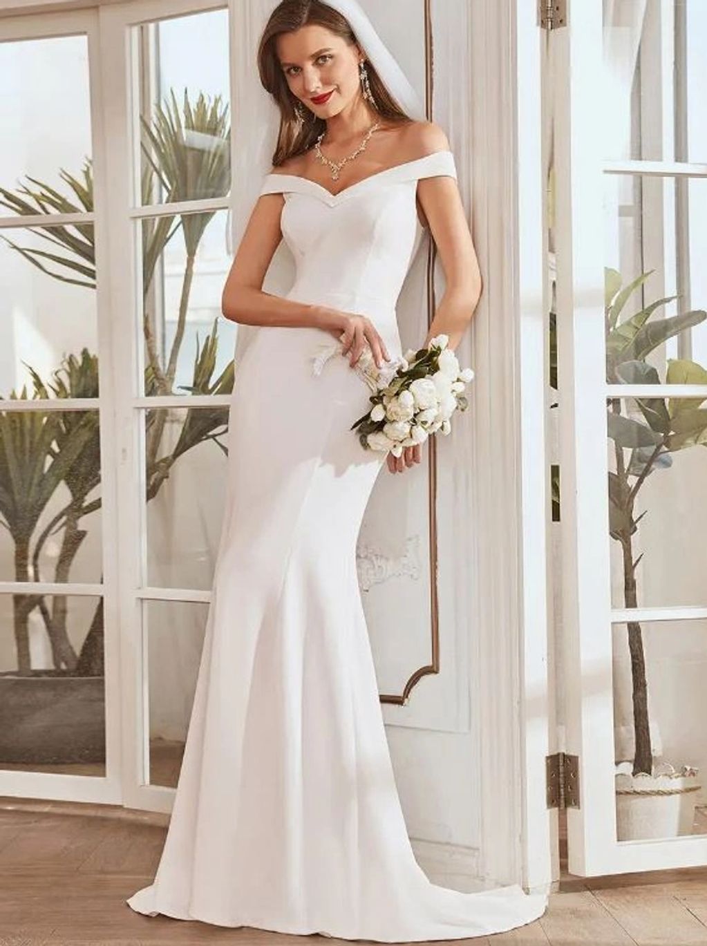 Plain Solid Color Off Shoulder Mermaid Wedding Dress
$230.00