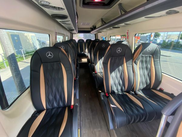 Interior Minibus VIP Mercedes Sprinter