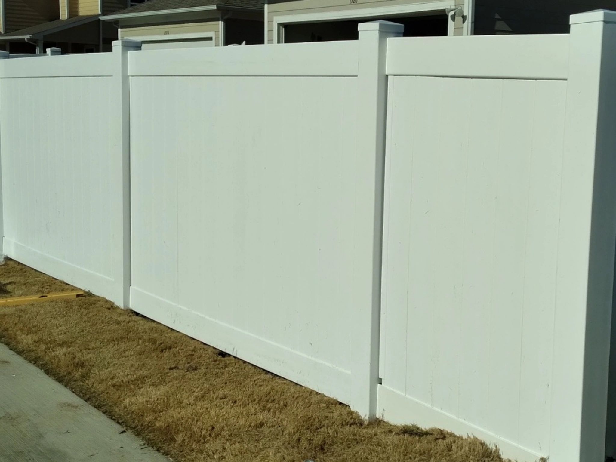 Flash Vinyl Fencing - Vinyl Fence Repairs, Installations, & Supplies