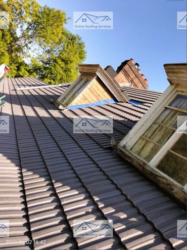 Tile roof dormer
