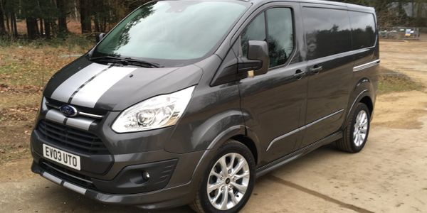 mobile horsebox repairs service upgrades Equicruiser Oakley all makes