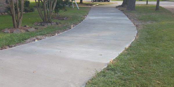 Xellent Concrete: Concrete Sidewalk, Walkway, Driveway