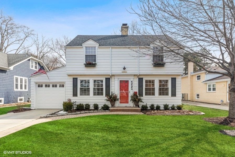 Downtown Arlington Heights Real Estate Dunton Property Co.