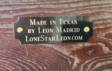 Lone Star Leon badge