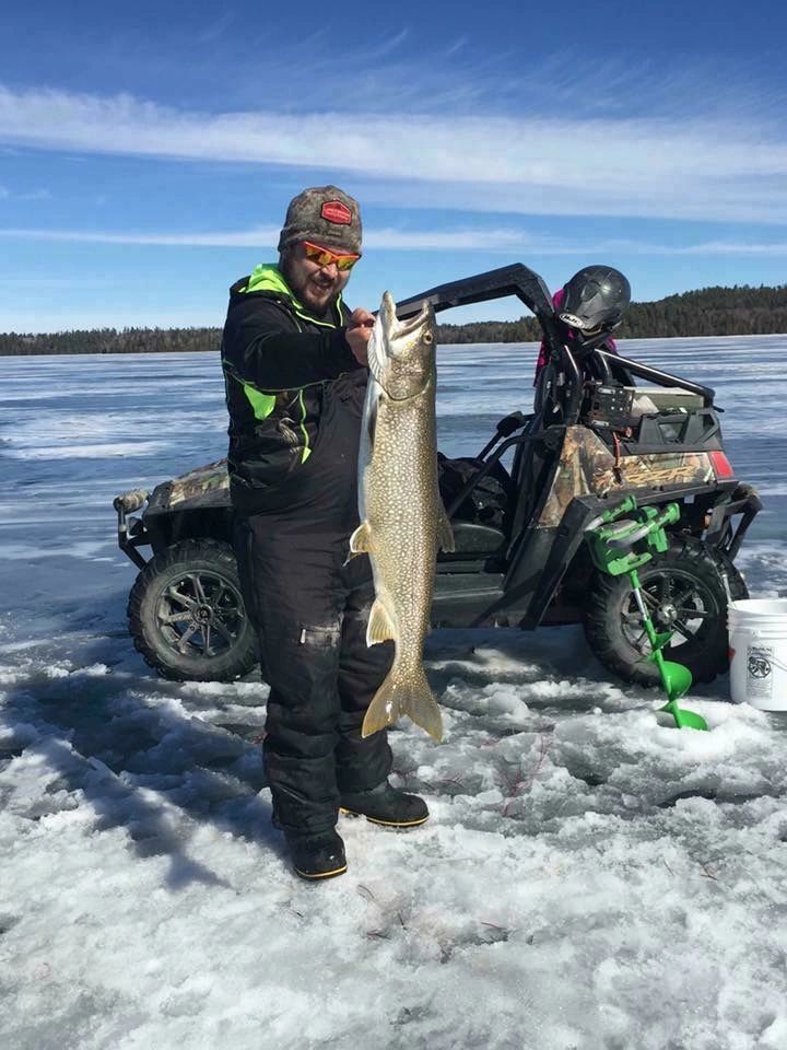 Places to go Ice Fishing in Sunset Country