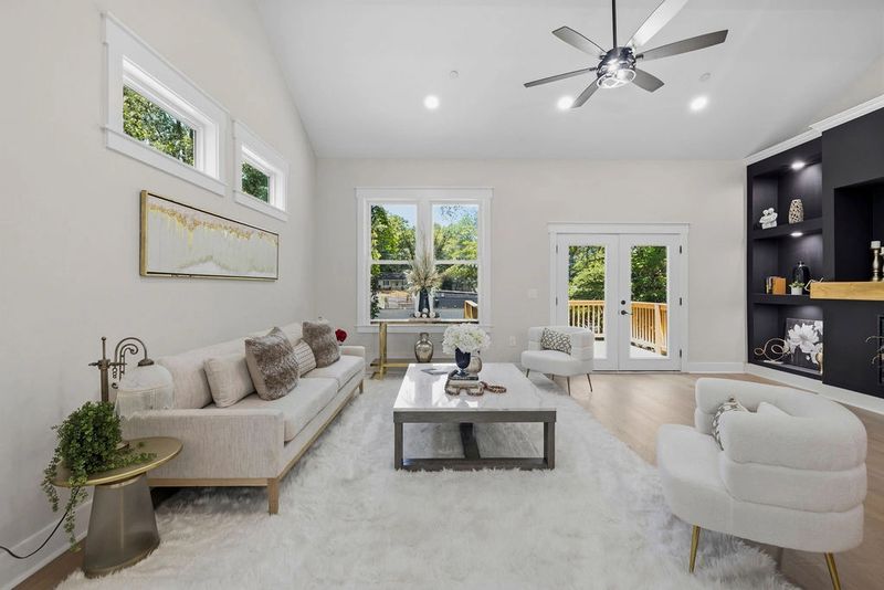 8-Family Rm 1.JPG
