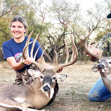 Whitetail Deer, Exotic Trophy Game, Red Stag, Blackbuck, Axis Deer Hunting, all in Coleman, TX!
