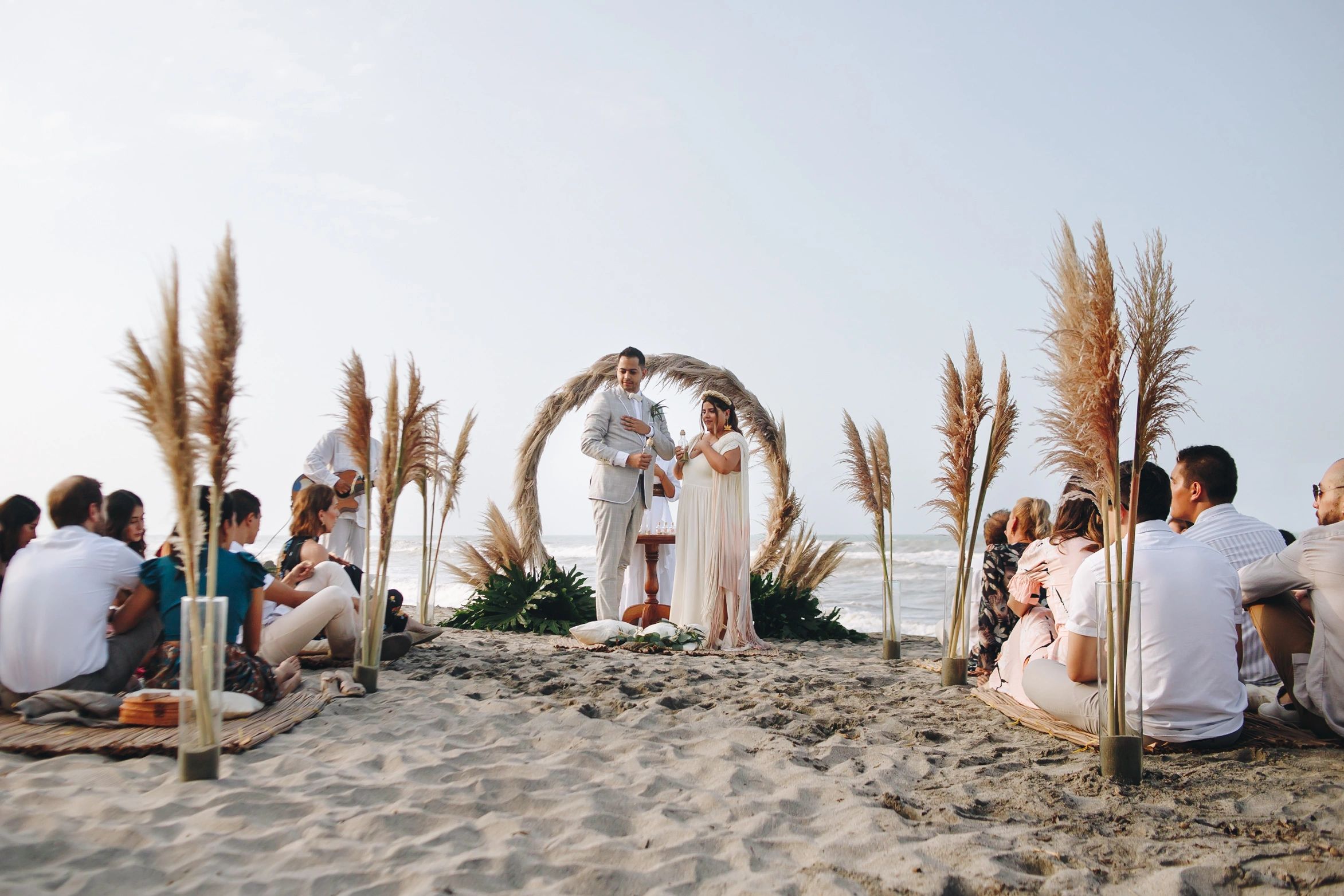 Bodas Estilo Boho: La tendencia que celebra libertad y naturaleza, image size:2345x1564