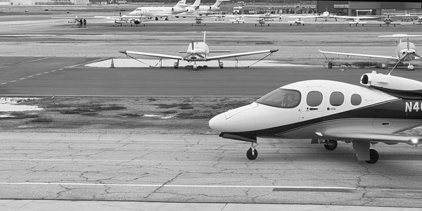 SF50 "Vision Jet" taxiing for a training flight in Long Beach, CA.
