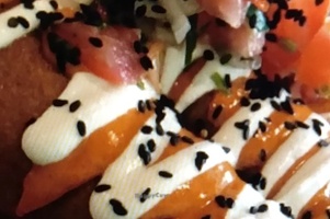 LOLA'S VEGAN VEGGIE RAW