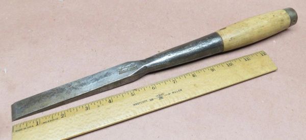 ANTIQUE W. BUTCHER 3/4” CHISEL