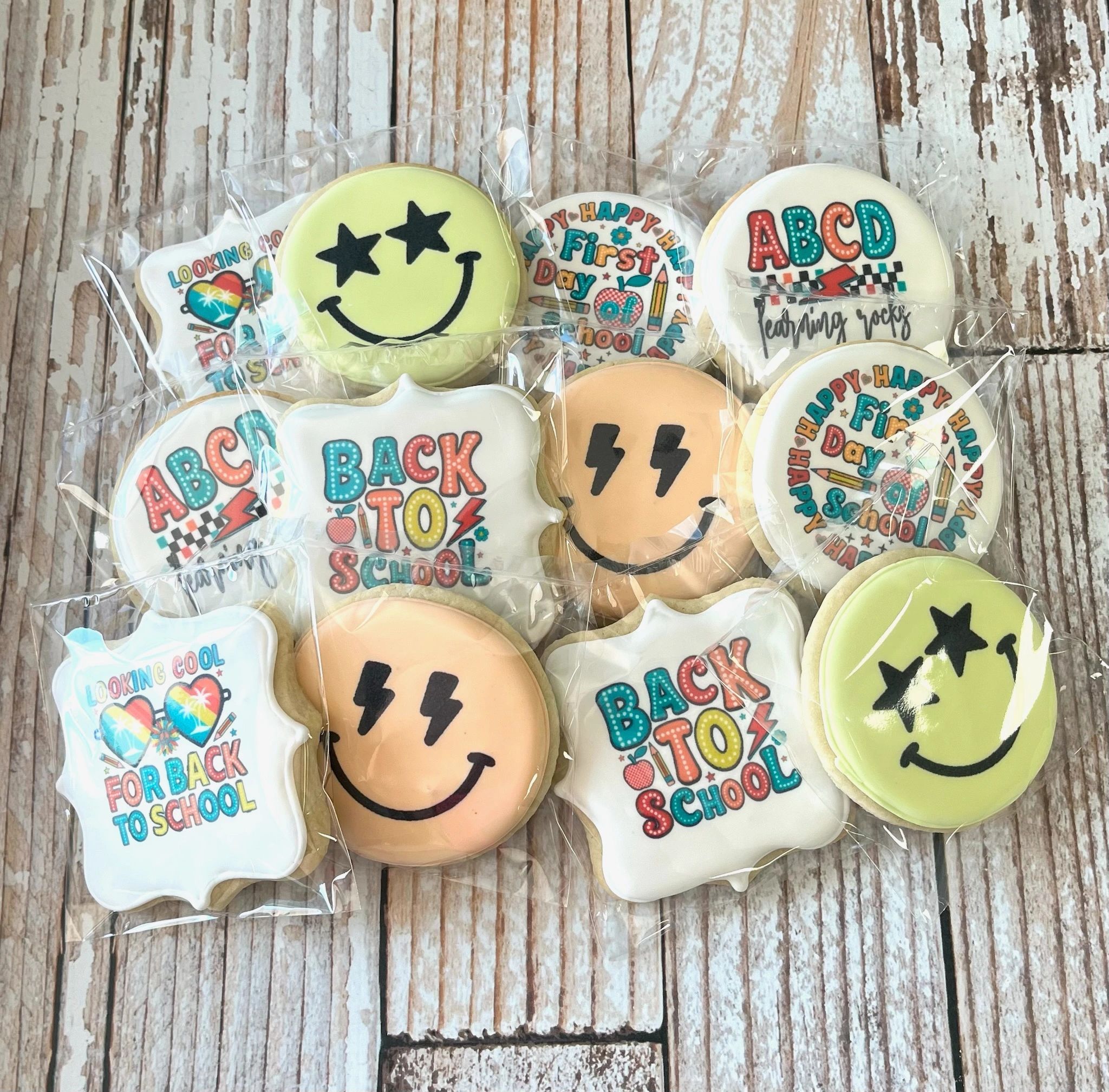 Dallas Custom Cookies - Custom Decorated Cookies - Allen, Texas