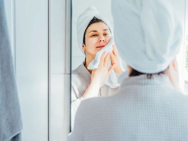 Soft cotton hand towel for your bathroom experience