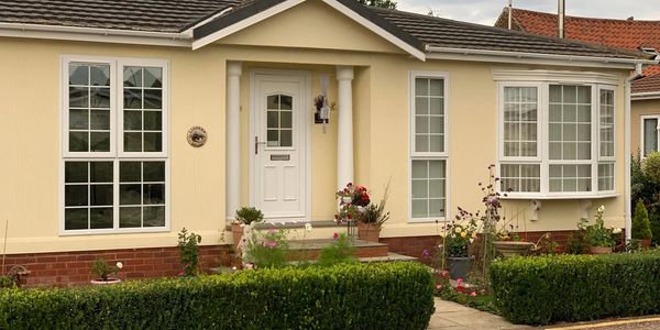 Full bathroom renovation,full house renovation,plumbing,tiling,flooring,wood work,painting/decorating