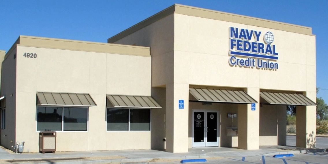 Yucca Valley Mirror and Glass Home