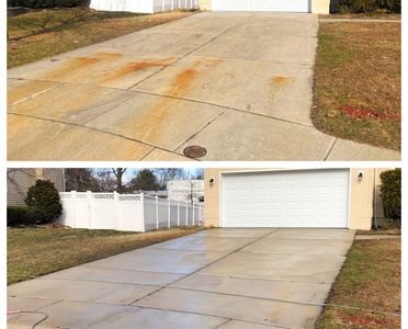 Before and after of rust stain removal on concrete driveway in Washington Twp, NJ