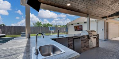 Outdoor Kitchens