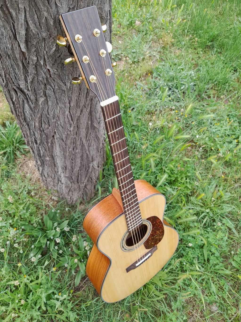 guitar hand made