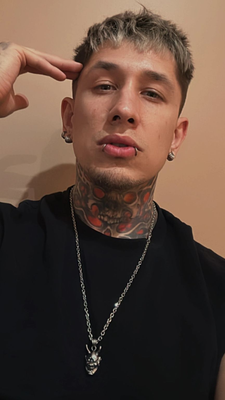Dimitriy Kisame Tattoo artist 