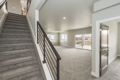 Ah! The feeling of a newly constructed and perfectly cleaned home.