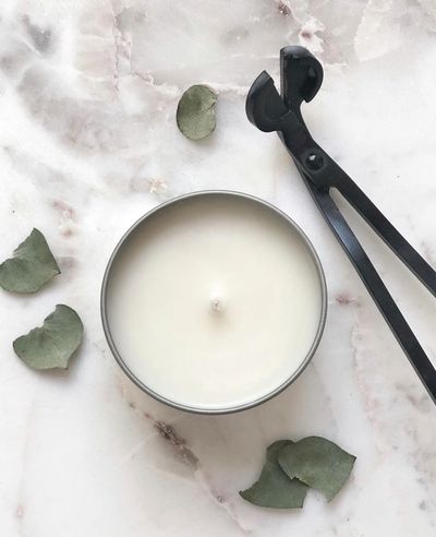 Soy wax candle with wick trimmer