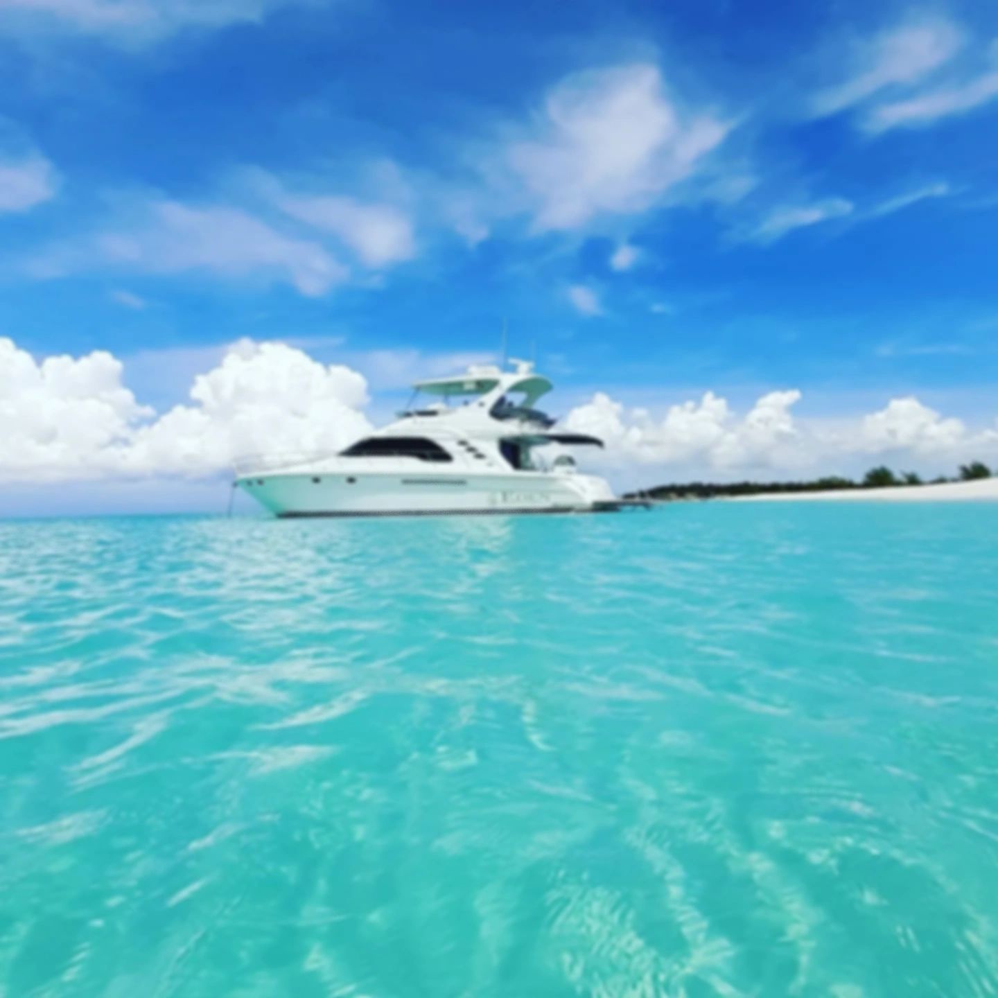 caicos lifestyle yacht charters