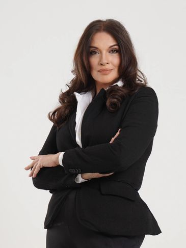 Betty Anne Brohier - fashion choreographer, mentor, and founding member of MyFashionChamber.