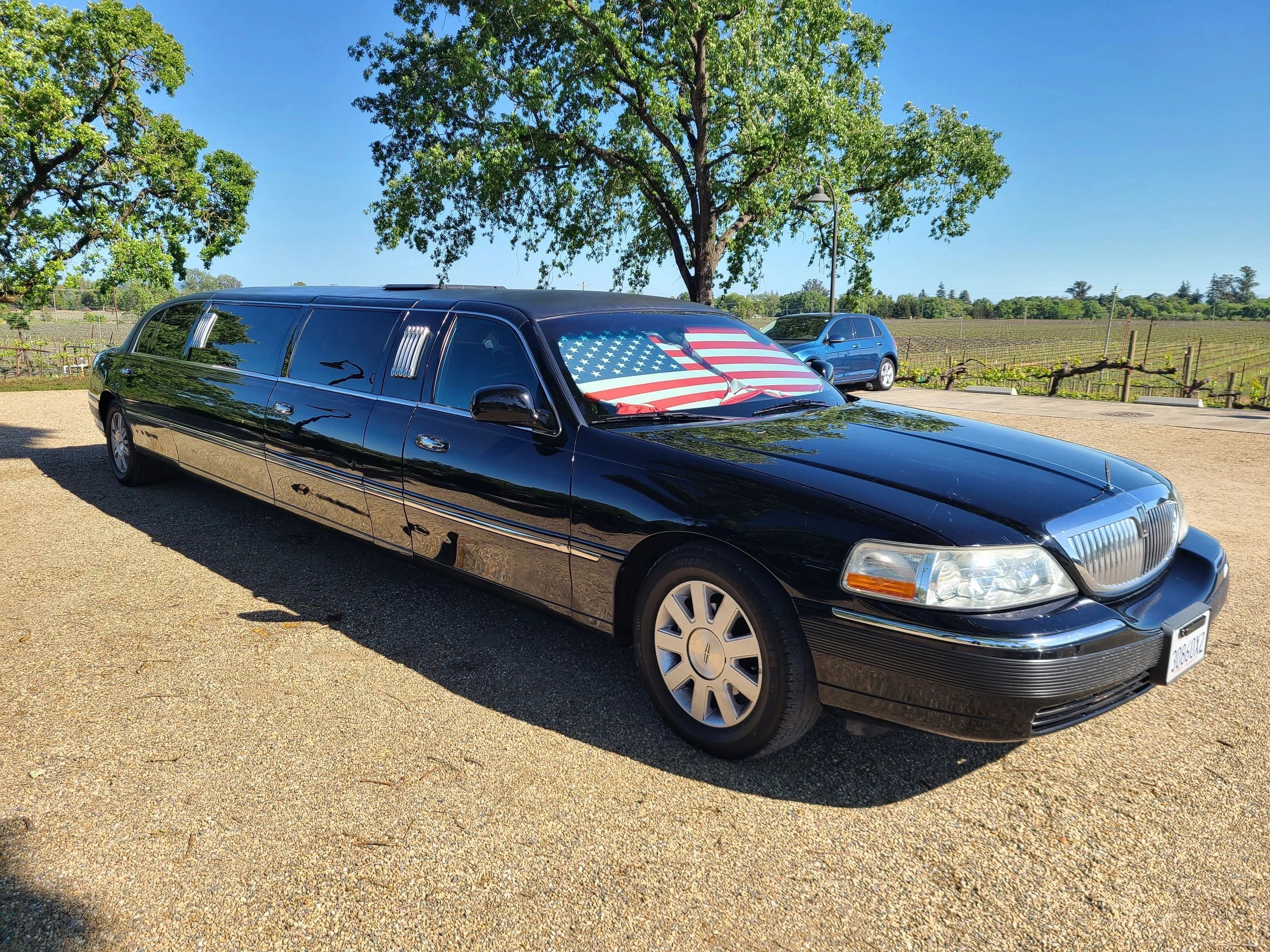 BLACK LIMOUSINE SERVICE SFO AIRPORT