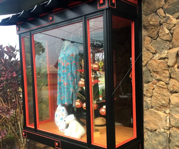 Custom exterior painting