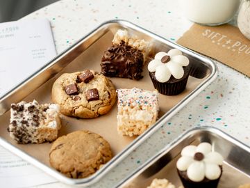 Assorted Sweet Treats Tray