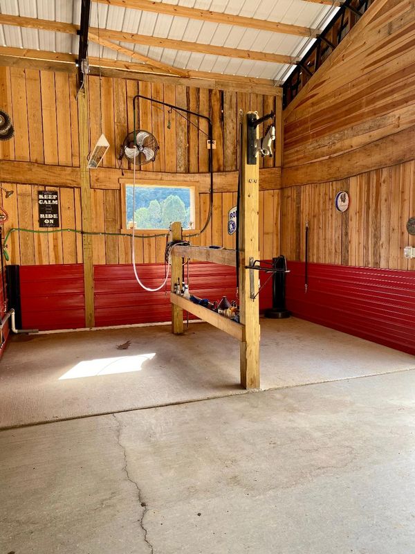 hot cold wash bays at Facowee Farms