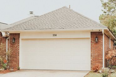 a photo of a garage and finished roof