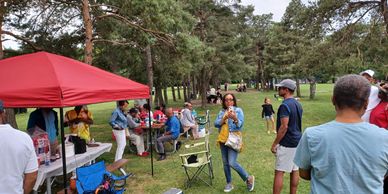 Group of people at a picnic. 