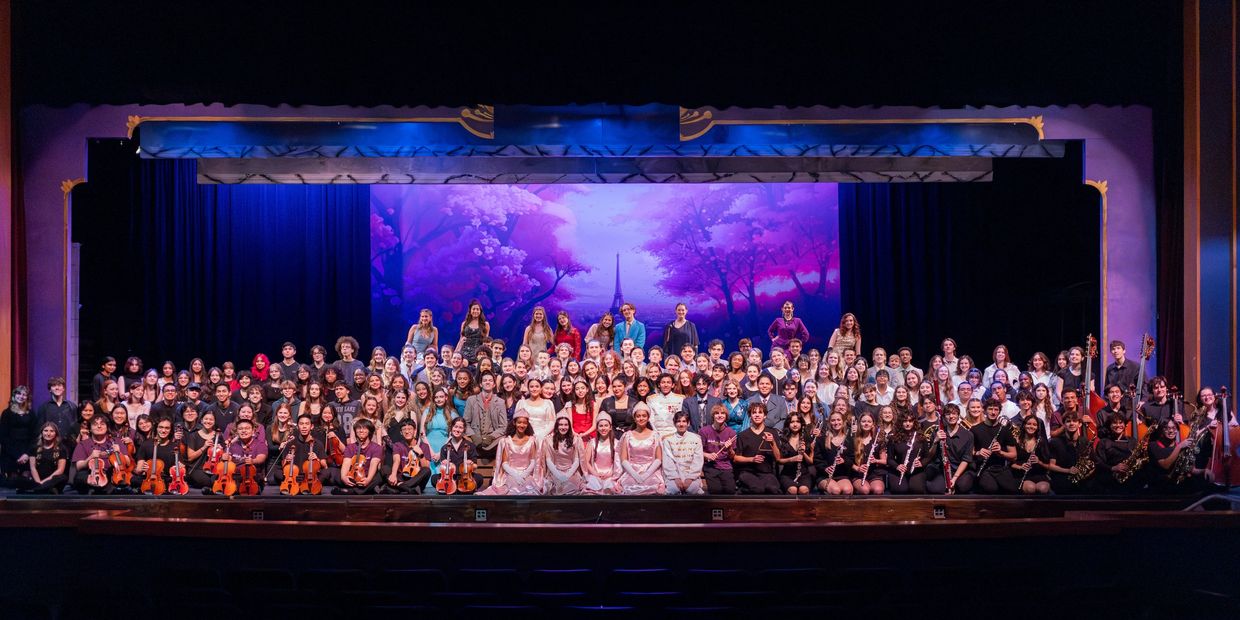 The cast, crew, and orchestra of "Anastasia" (2025).