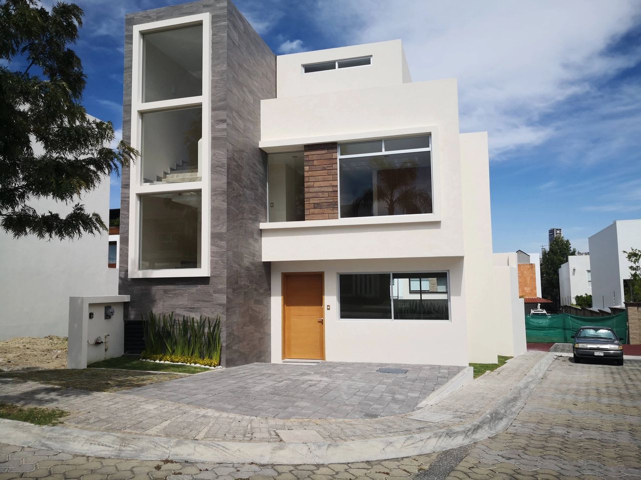 Lomas de Angelopolis Casa en Venta Parque Santo Domingo Zona Azul