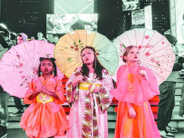 Nita Belles Closet Modeling Experience