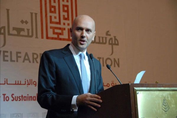 Ricardo Karam, master of ceremony at the Welfare Association Gala Dinner, Amman (2011)