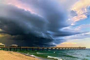 Dania Shelf Cloud