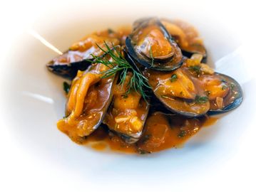 mejillones marinera mussels westcottbay shellfish farm catering service san juan islands wedding